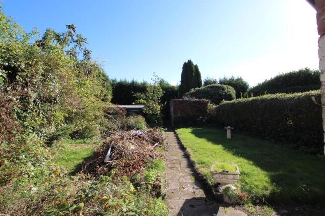 Rear Garden (1).JPG