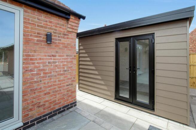 Summerhouse.jpg
