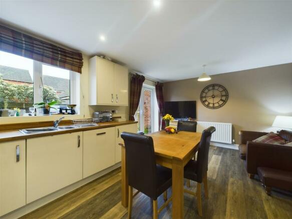 Open Plan Dining Kitchen