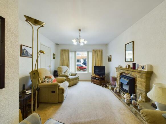 Through Lounge/Dining Room