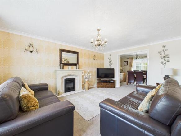 Spacious Lounge
