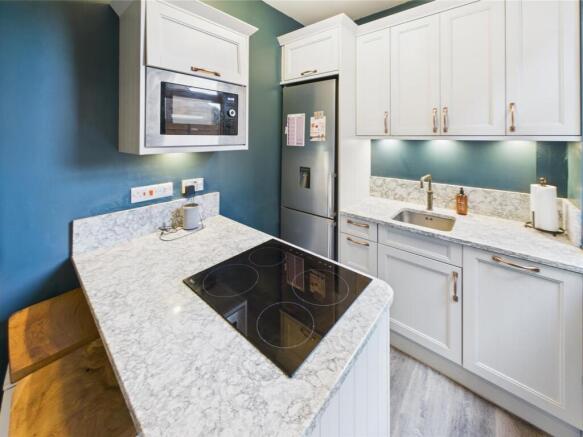 Quality Fitted Kitchen