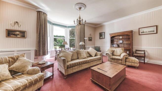 Stunning Drawing Room