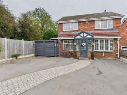 Calver Close, Oakwood, Derby