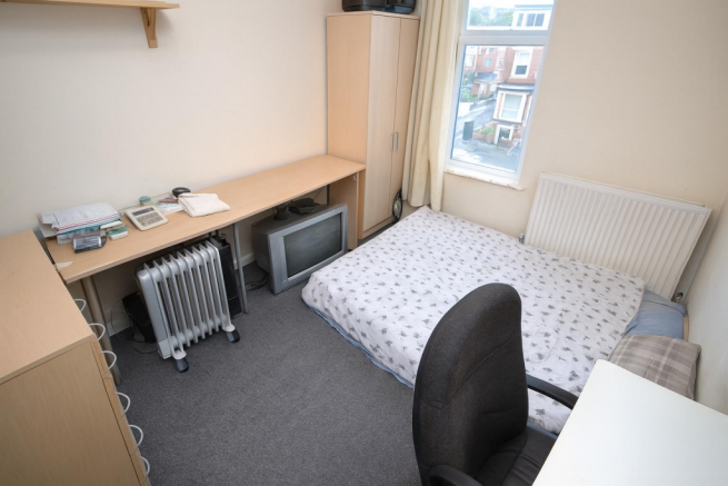 ChatGPT Image Nov 21, 2025, 11_19_41 AM.png