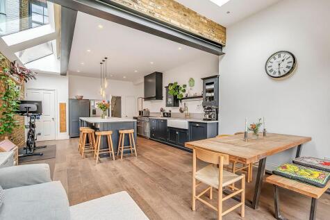 Littleton Street, Earlsfield, London, SW18