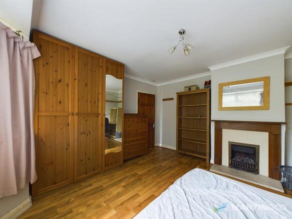 CAM02318G0-PR0311...