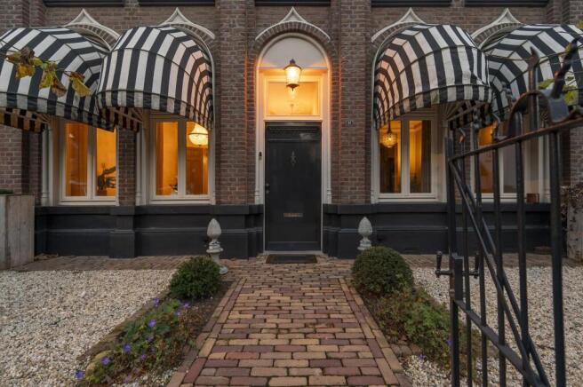 Heinsbergerweg 31 6045 CB ROERMOND image 3