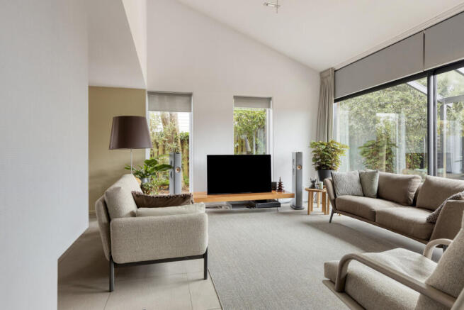 Rhijngeesterstraatweg 199 2343 BW OEGSTGEEST image 3