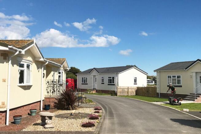 2 bedroom park home for sale in Silloth, Cumbria, CA7 4QQ, CA7