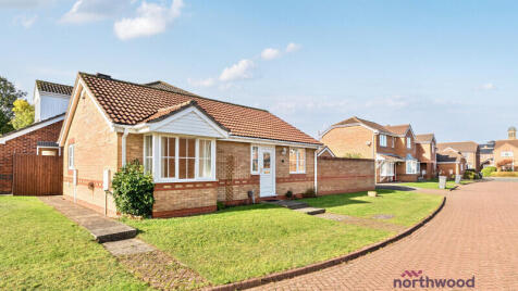 St. Albans Close, Bracebridge Heath, Lincoln, LN4