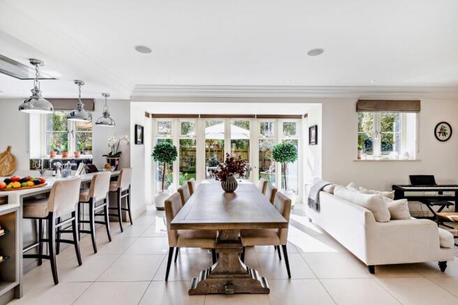Kitchen/Dining Room