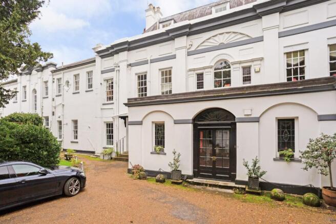 Clarence Lodge
