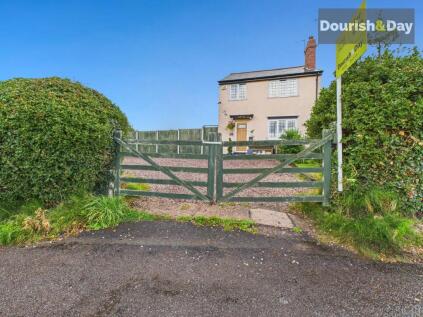 School Lane, Coven, WV9