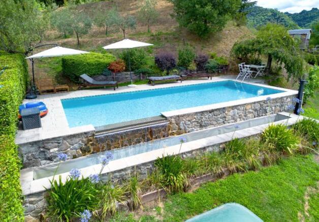 pool
