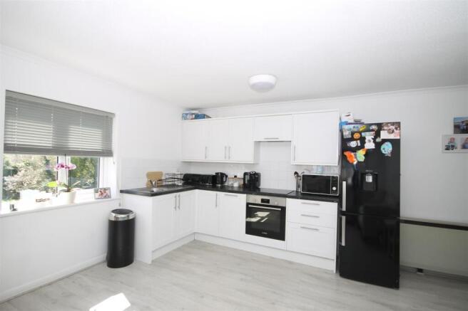 kitchen area .JPG