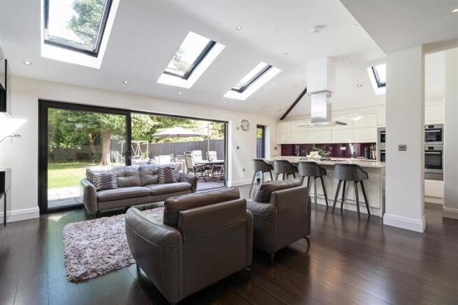 36 Thornby Avenue, Solihull, B91 2BJ_LO_54.jpg