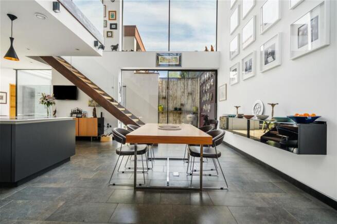 1 Chattock Gardens_24.jpg