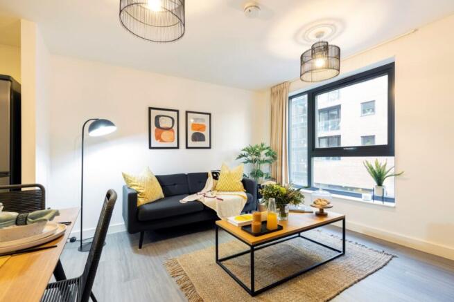 1 Bed Lounge 