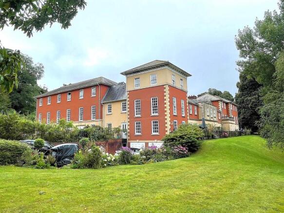 Prispen House