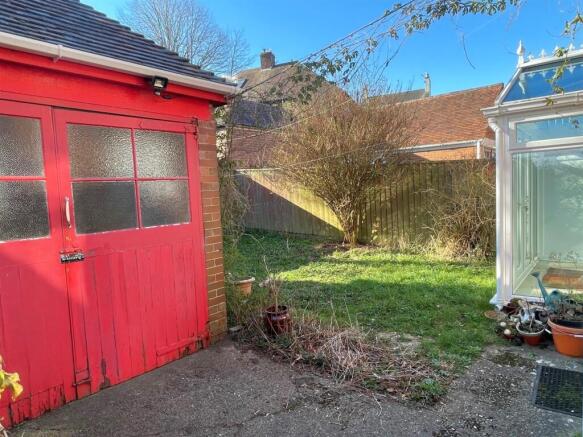 Garage & Rear Garden