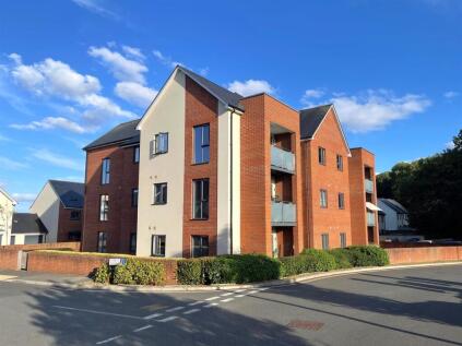 Cobley Court, Pinhoe, EXETER