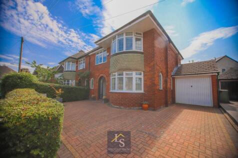 Whitehaven Road, Bramhall, SK7