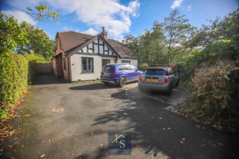 Hall Moss Lane, Bramhall, SK7
