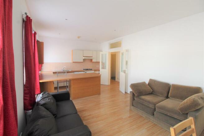 2 bedroom flat to rent in manor park, london, e12, e12