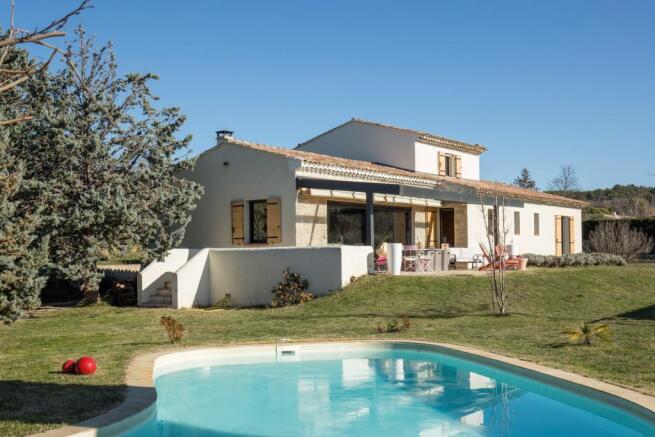 3 bedroom villa for sale in Provence-Alps-Cote d`Azur, Vaucluse, Lauris,  France