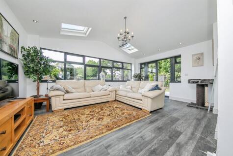 Highview Avenue, Clacton-On-Sea