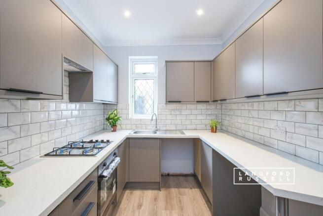 9102e2c4-85c5-f01...