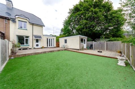 Conway Road, Llandudno Junction, Conwy, LL31