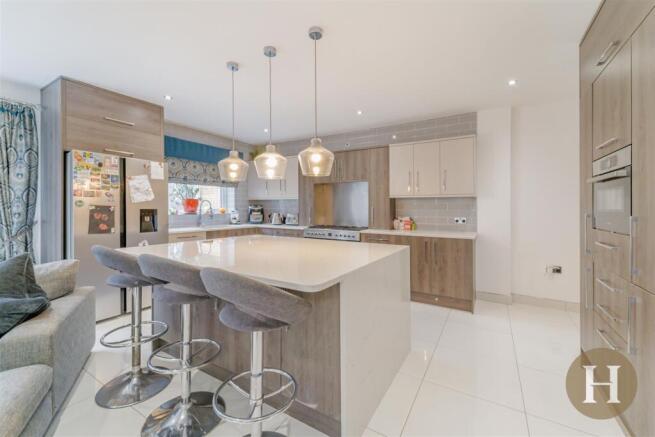 Hadleigh Estate Agents-14.jpg