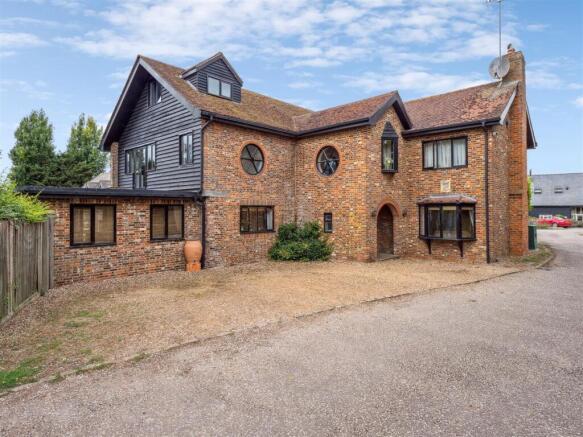 HALL FARM, SLAPTON LANE