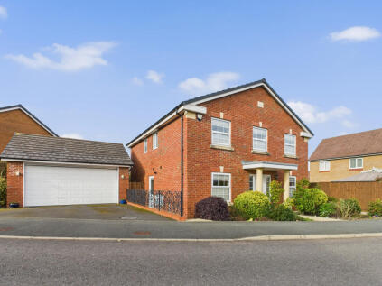 Redwood Drive, Westby-With-Plumptons, Blackpool, FY4