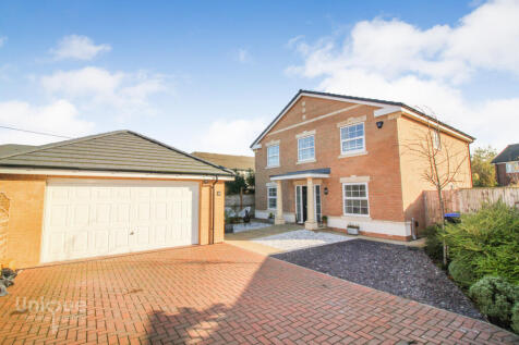 Redwood Boulevard,  Blackpool, FY4