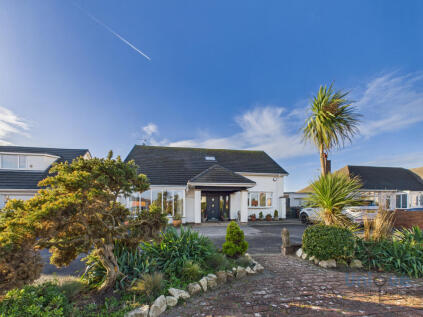 Clifton Drive North,  Lytham St. Annes, FY8