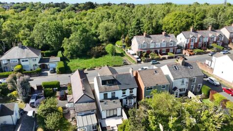 Poll Hill Road, Heswall, Wirral