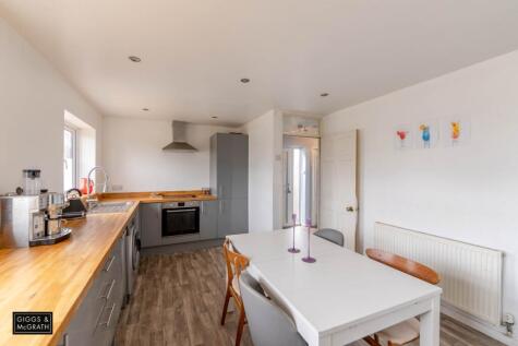 The Furlongs, Needingworth, St. Ives, Cambridgeshire, PE27 4TX