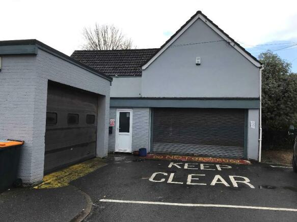 Garage For Sale In Melbourne Road Bournemouth Dorset Bh8 Bh8