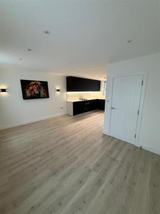 Photo 10-12-2025, 13 10 17 (5).jpg