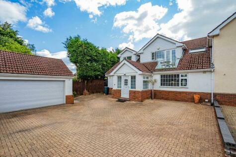 Old St Mellons - 4 bedroom semi-detached house