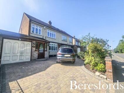 Kersey Gardens, Romford, RM3