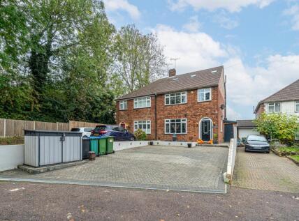 Old Forge Close, Watford, WD25
