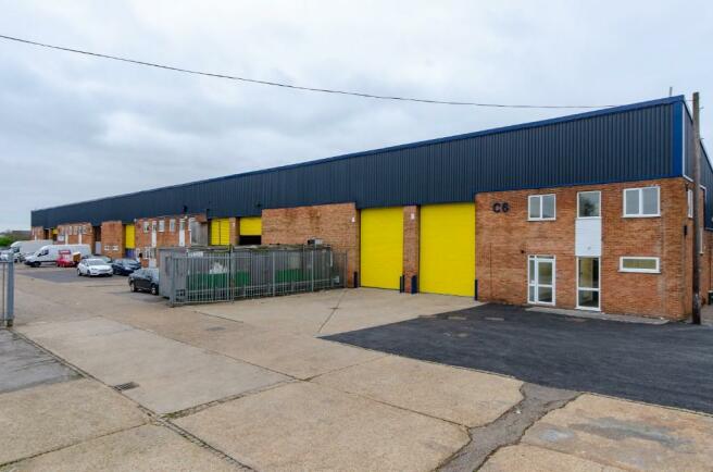 Industrial Park to rent in Deacon Trading Estate, Chickenhall Lane ...