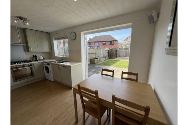 Kitchen/Dining Room
