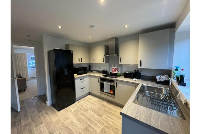 Kitchen/Dining Room