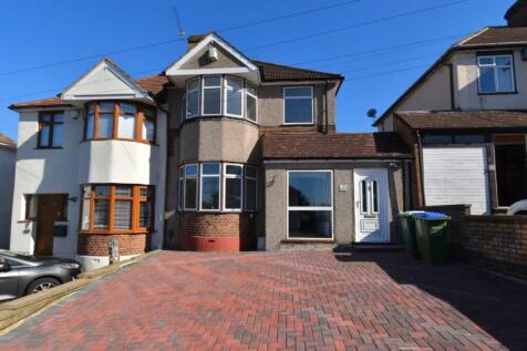 Heathview Avenue, Crayford