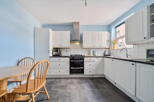 1320801-16-688a3b...